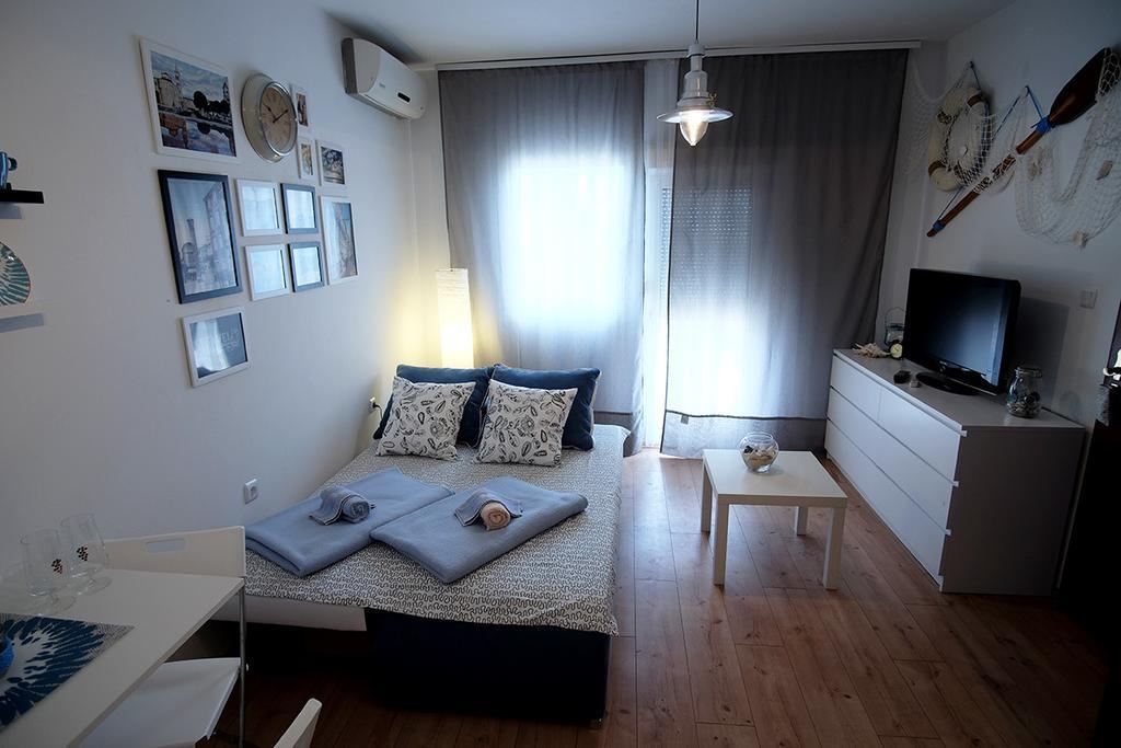 Studio Apartments Shanti ザダル 部屋 写真